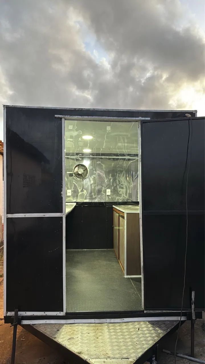 Trailer em ACM e inox 3m x 2m. - Foto 2
