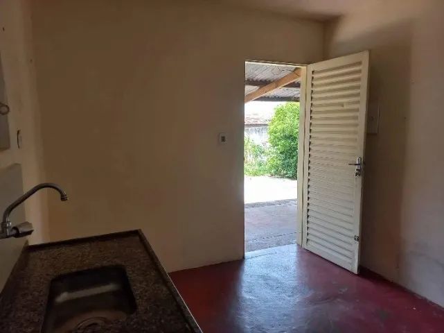 Terreno 250 m2 com edícula simples - Foto 4