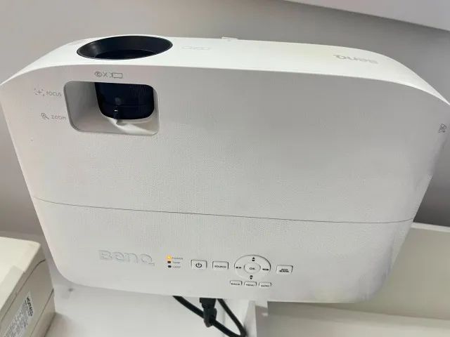 Desconto especial para vender rápido - Data show Epson e Benq - Foto 4