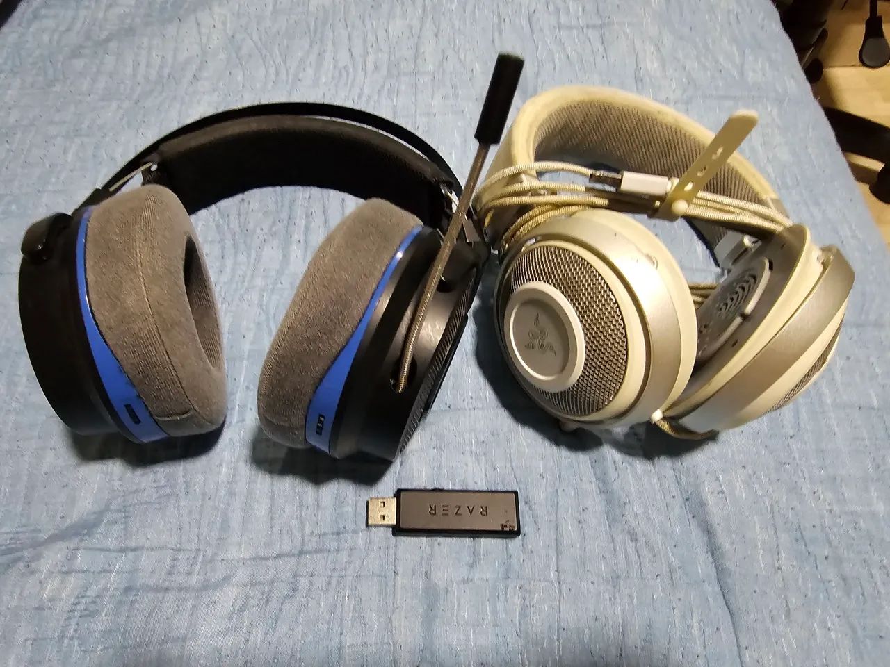 Vendo 2 Headset Razer - Foto 2