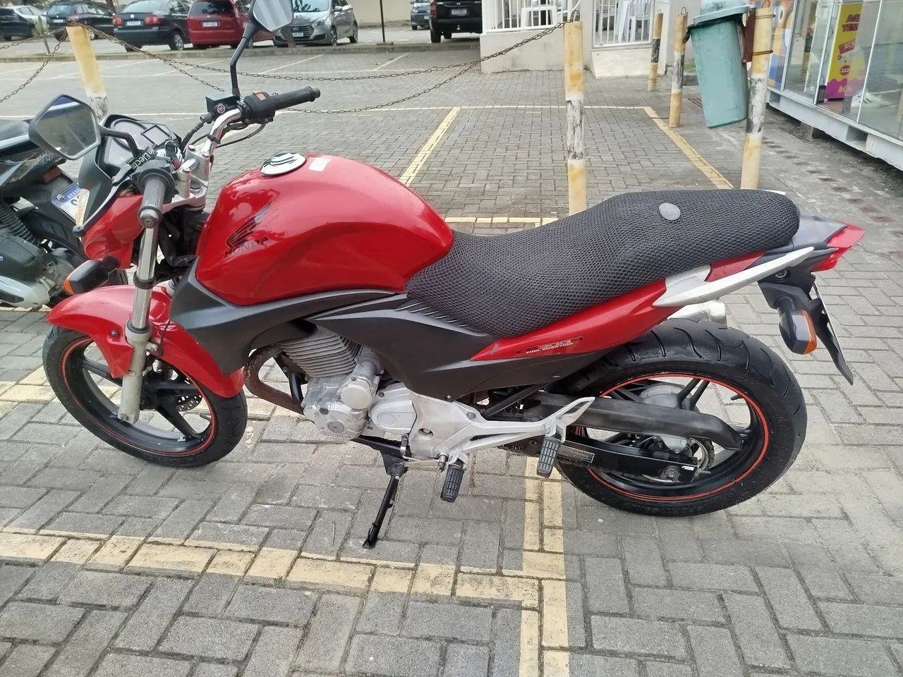 Vendo CB300  - Foto 4