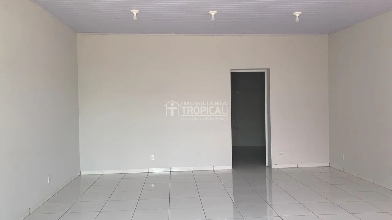 Aluga-se sala comercial no centro da cidade de Porto Nacional-To. - Foto 3