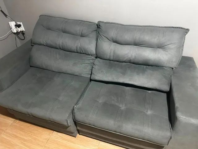 SOFÁ RETRÁTIL 2,10M