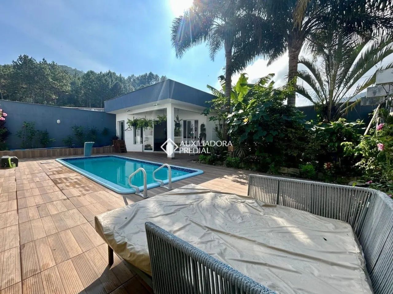 Casa excepcional em Cacupé com piscina, amplo terraço e vista para o mar - Foto 2