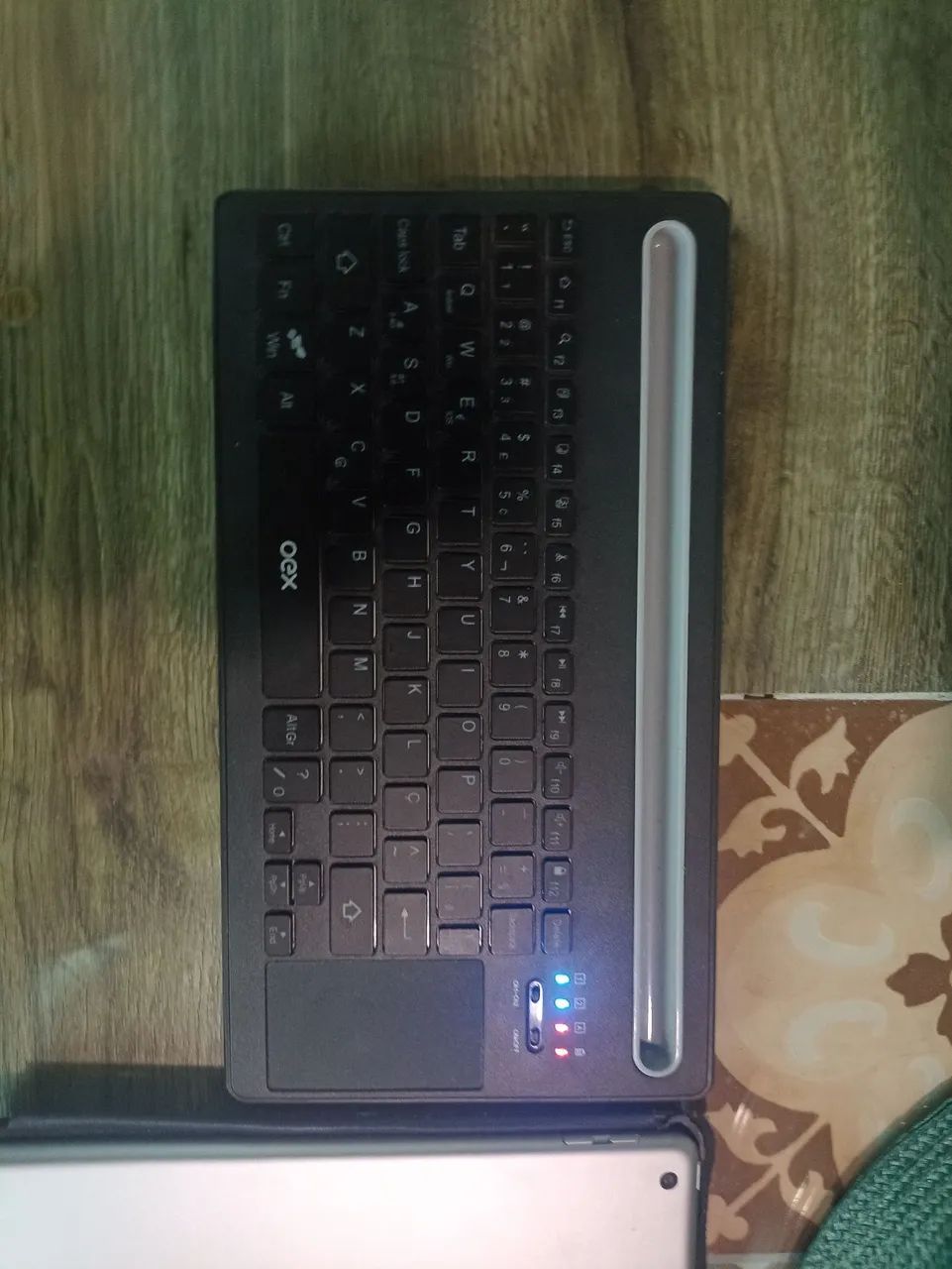 Tablet iPad + Teclado multifuncional - Foto 3