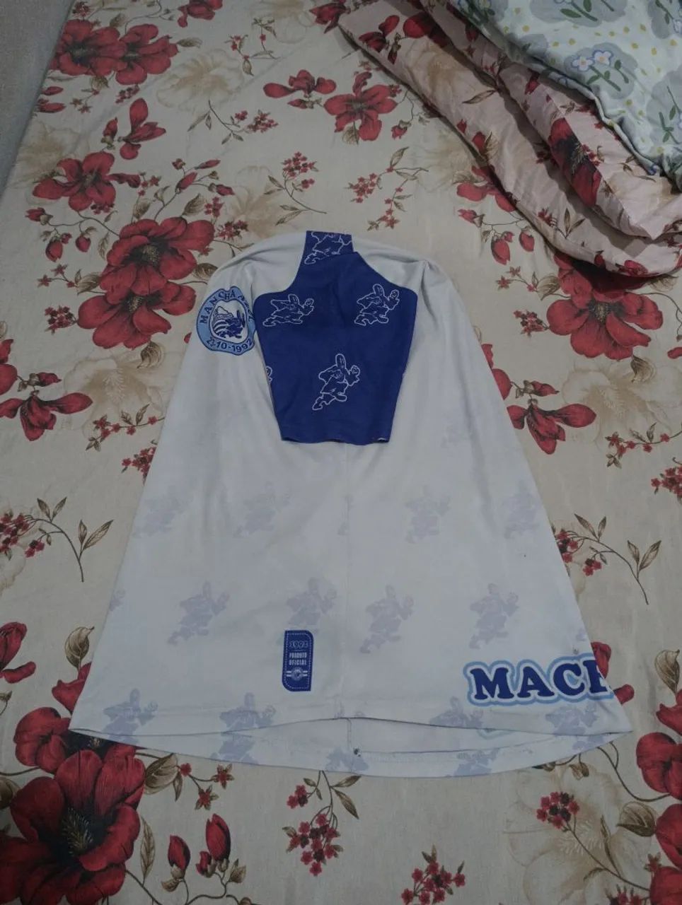Camisa mancha azul de 2020 (eu acho) - Foto 2