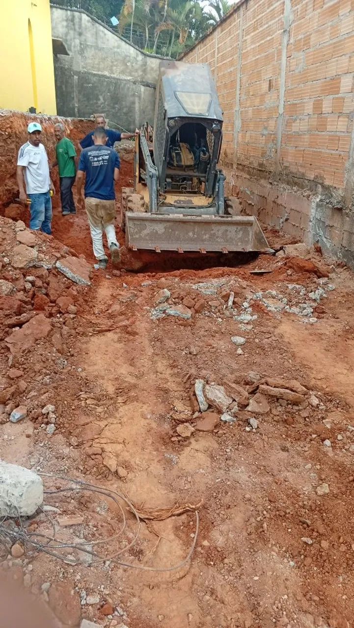 limpeza de lotes vago aterro desaterro  - Foto 2