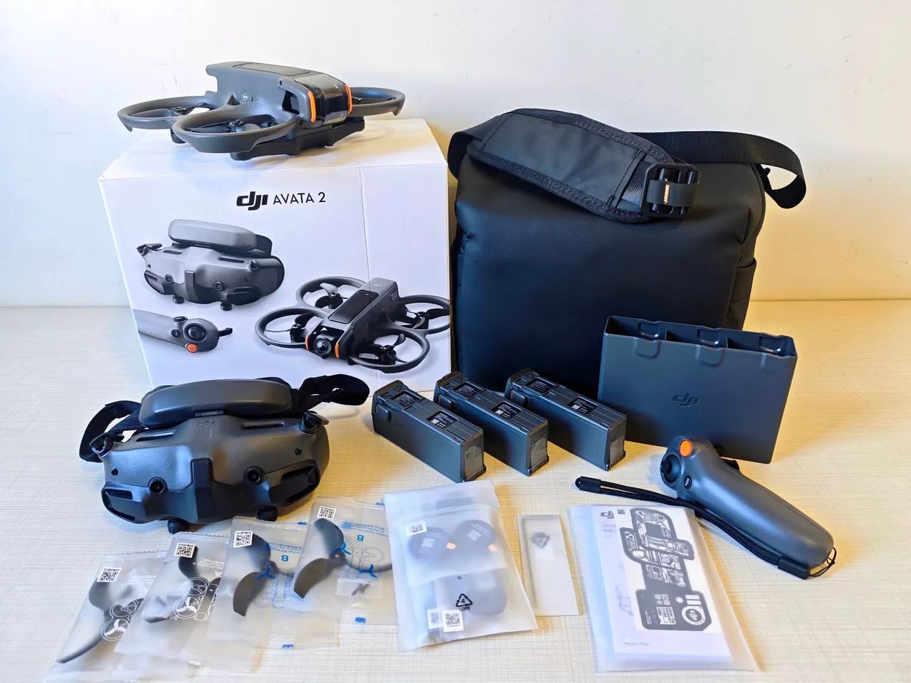 DJI AVATA 2 COMPLETO