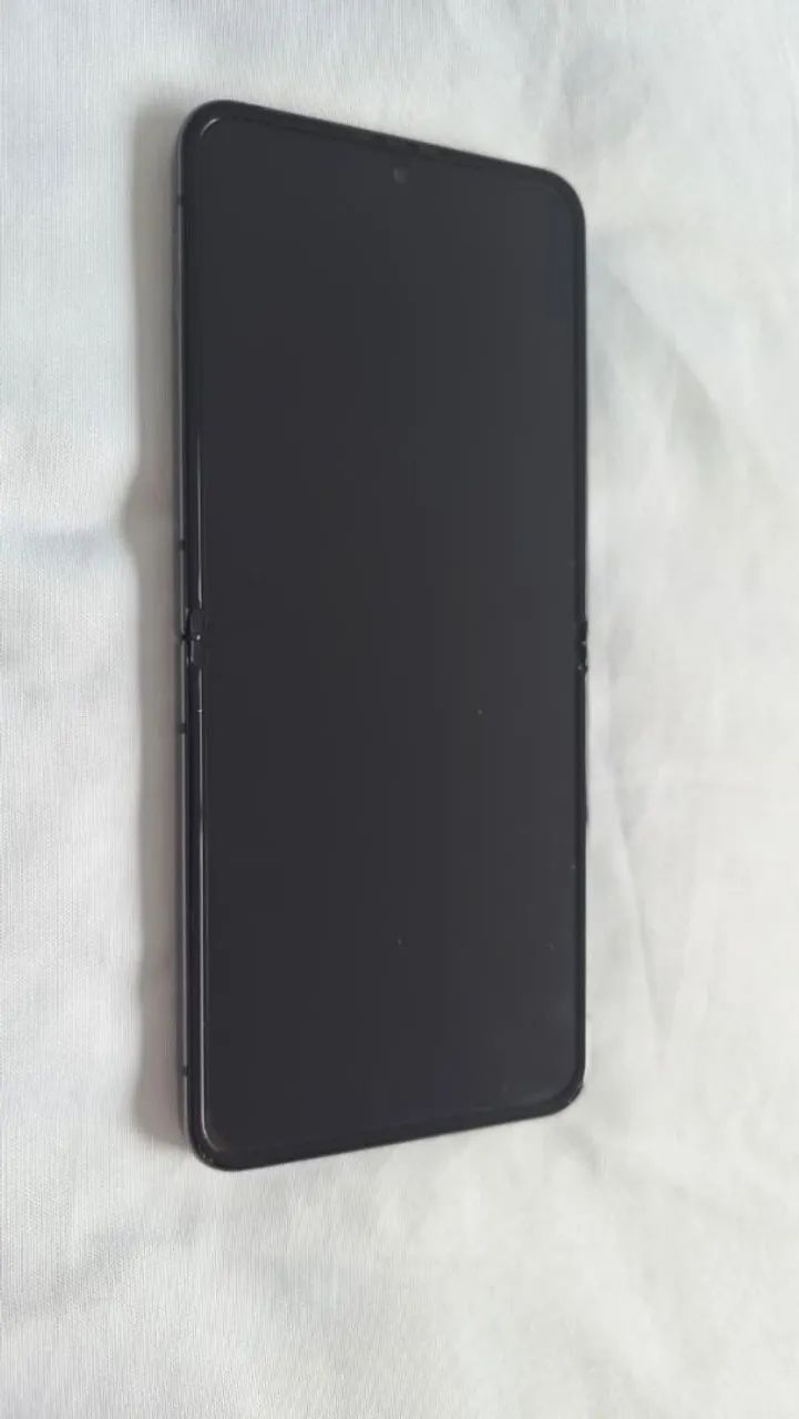 Samsung Z Flip 4 - Foto 2