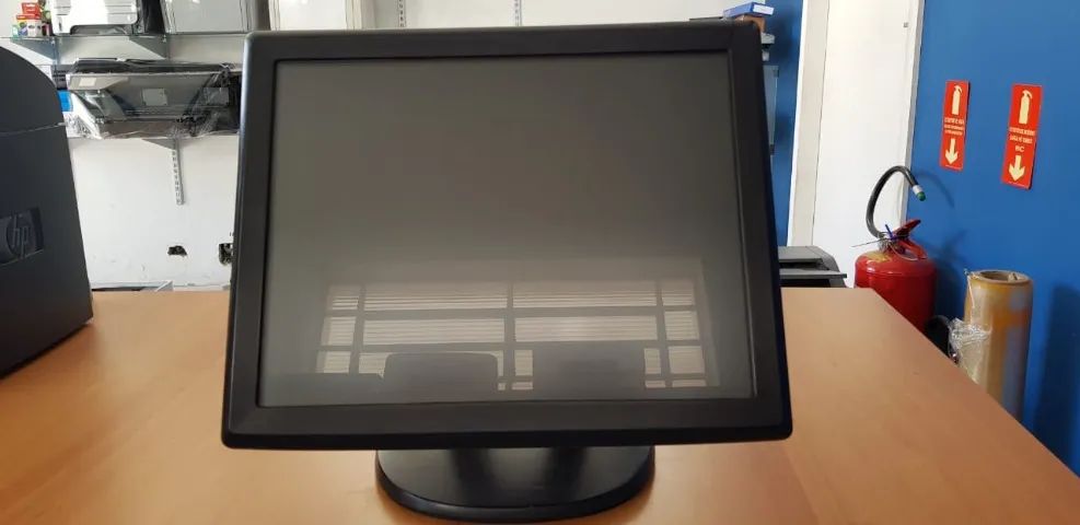 Monitor Elo Touch 2 iguais - Foto 3