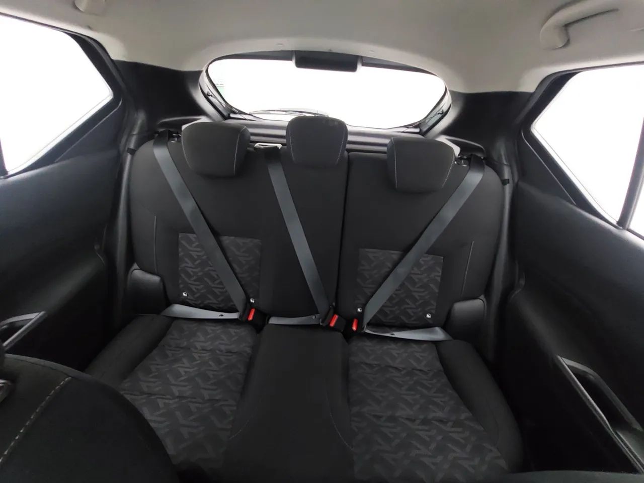 Nissan Kicks Sense 1.6 16V Flex Aut., foto 18 de 18