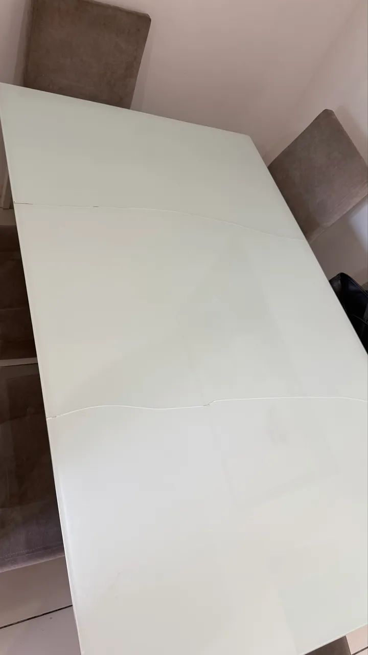 Mesa de jantar 6 cadeiras 