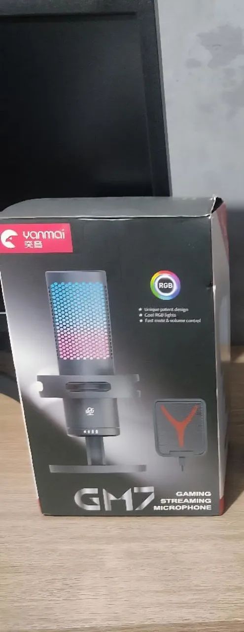 Microfone de mesa Gamer RGB Lacrado