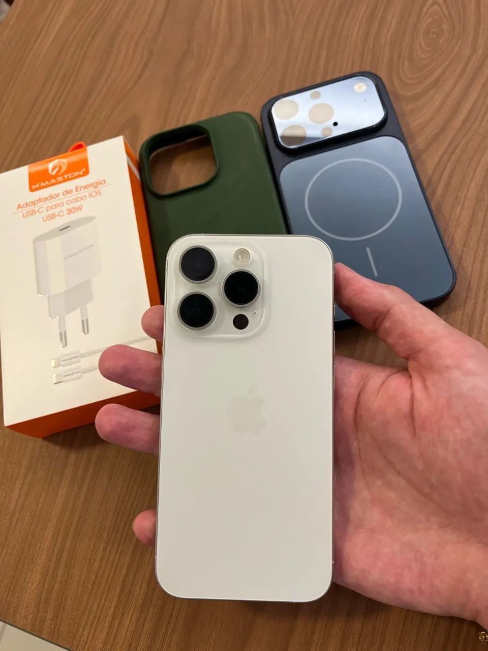 iPhone 15 Pro  - Foto 2