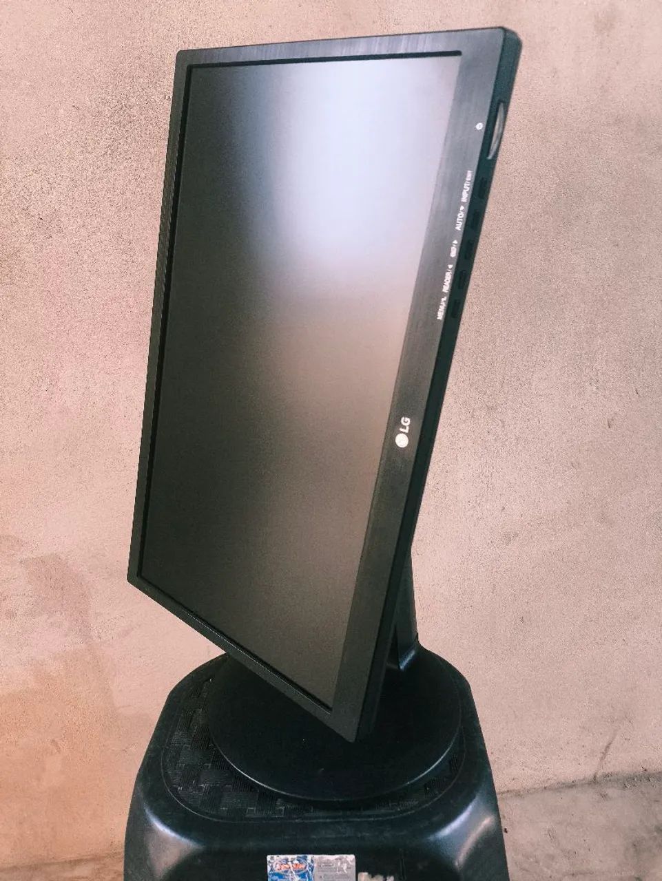 Monitor LG LED  - Foto 2