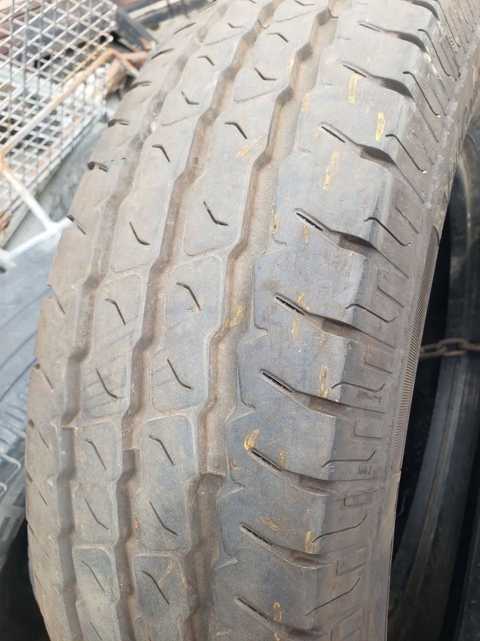 Pneu Van 195/75 R16