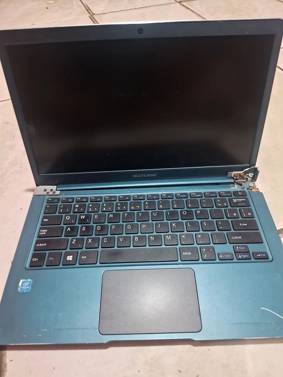 Notebook Multilaser Legacy 14" com defeito - Para conserto ou peças