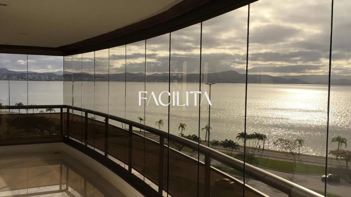 Apartamento com 3 suítes no bairro Agronomica Florianópolis - Foto 4