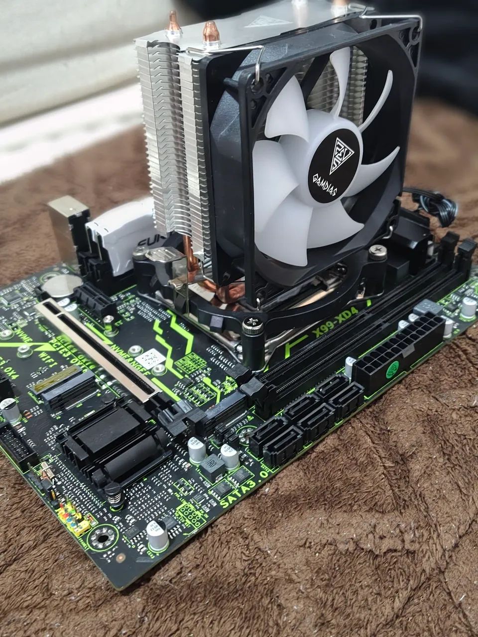 Kit Xeon 2667 v4