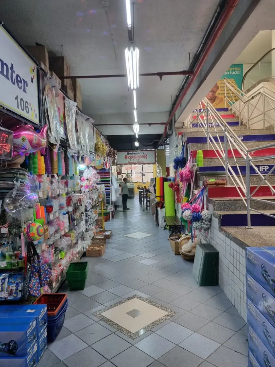 Espaço Pronto para uso. A poucos metros do Mercadão - Foto 12