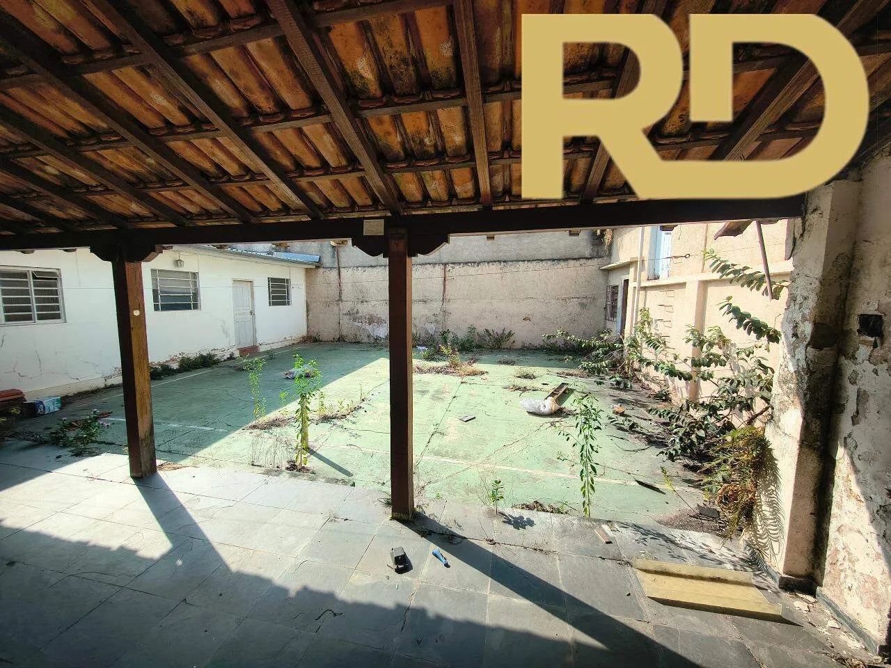 Casa 3 quartos, barracão nos fundos e loja comercial no Bairro Esplanada com Habite-se - Foto 3