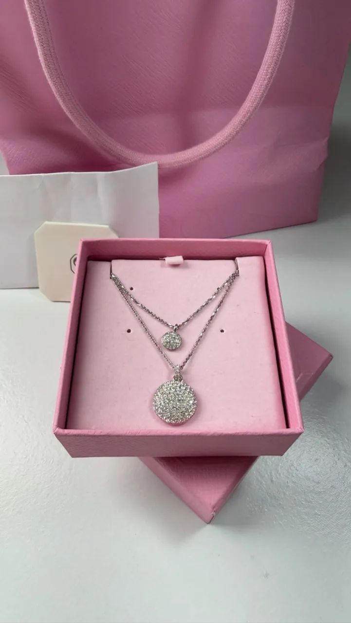 Colar Swarovski original nunca usado