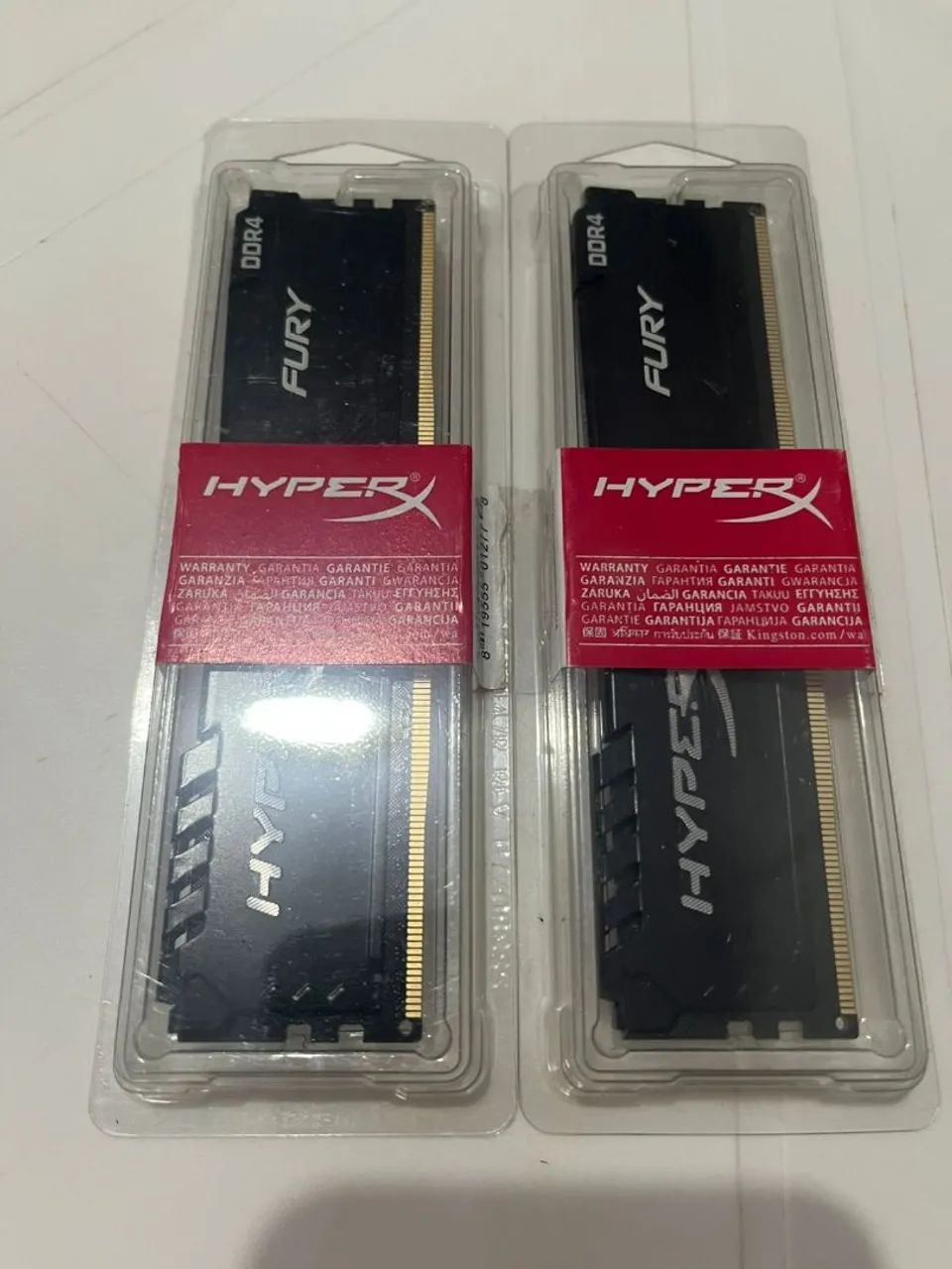 Memória RAM 16GB (2x8) Kingston HyperX 3200 MT/s (700 reais no Pix