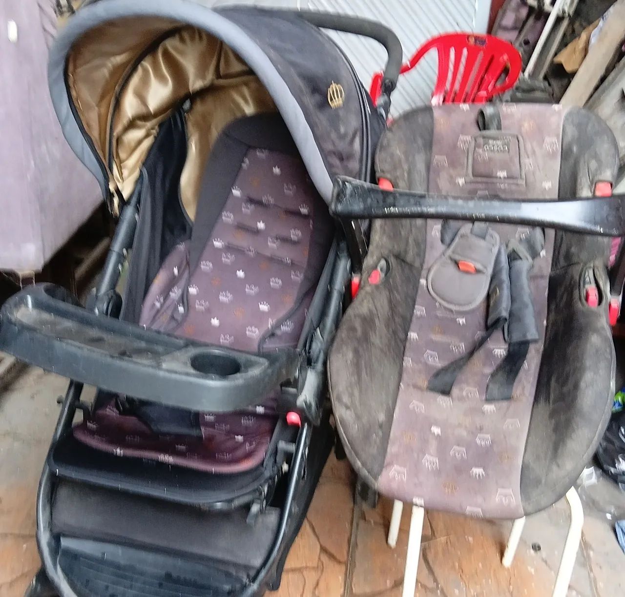 Carrinho e Bebe Confort