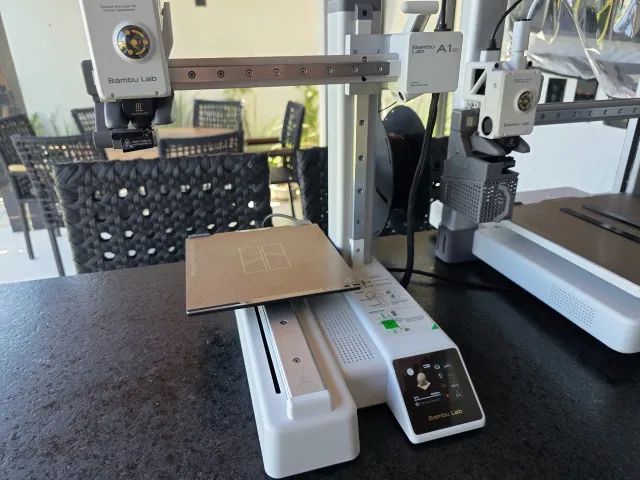 Impressora 3D Bambu Lab A1 Mini impecável, Funcionando 100%, Completa na caixa + NF - Foto 3