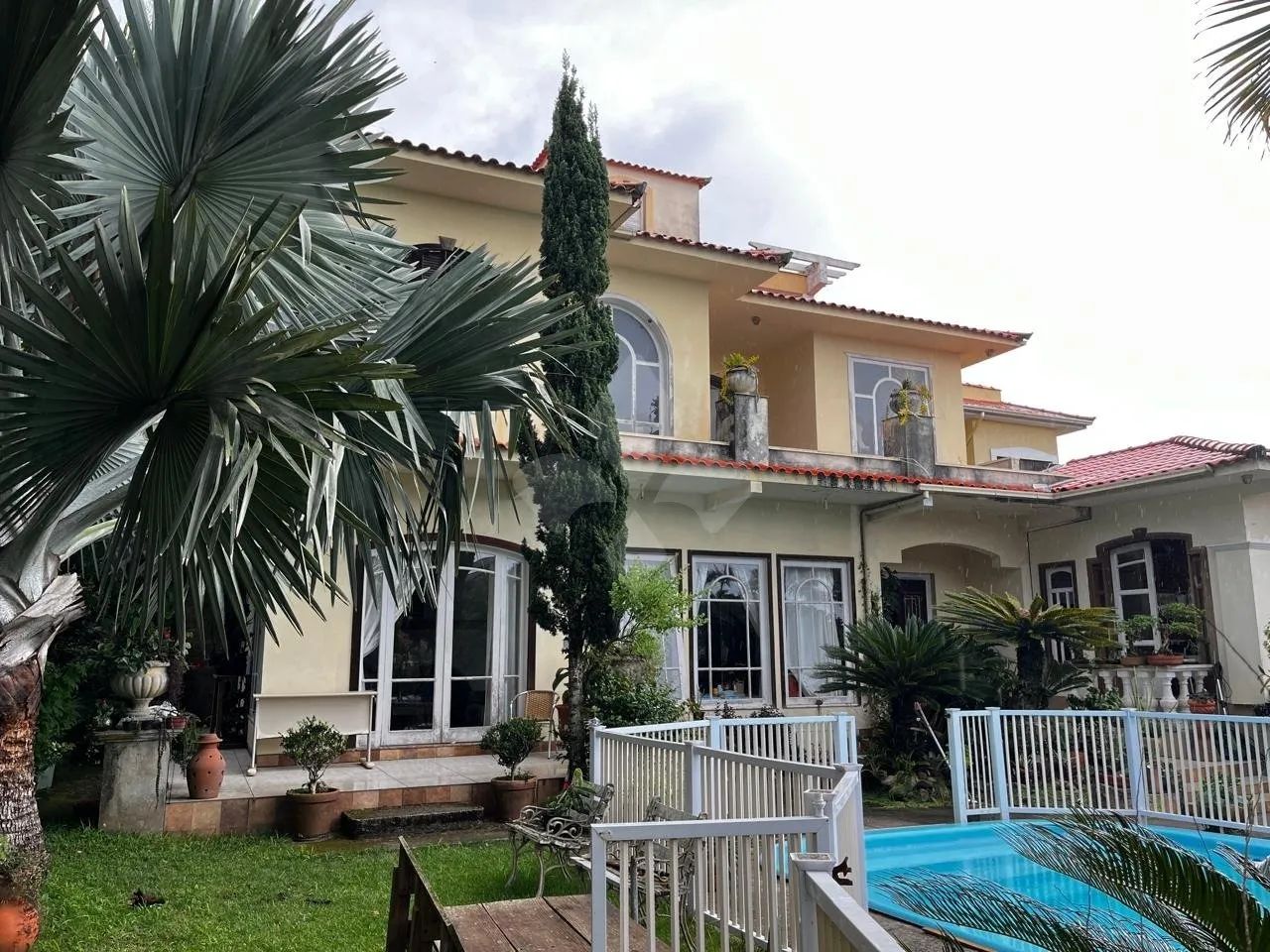 Casa ampla com 8 suítes, bairro Ferraz, Garopaba-SC