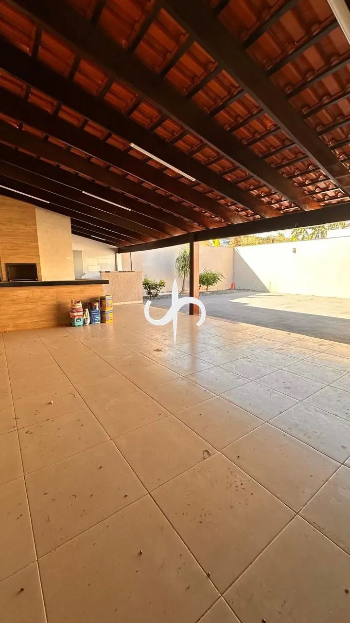 Casa com 3 Quartos e Suíte em Lote de 420 m² - Anápolis City - Foto 4