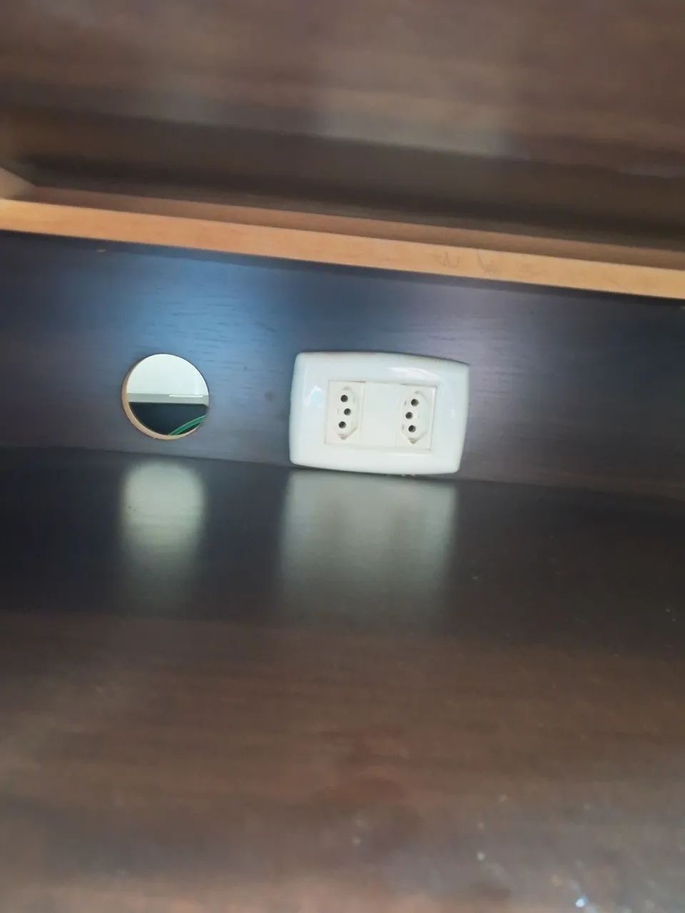 Rack em Madeira Maciça Moderno e Funcional para Sala - Foto 5