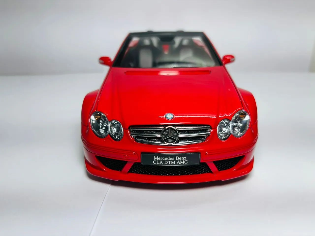 Miniatura Mercedes Benz CLK DTM AMG 1/18 - Hobbies e coleções