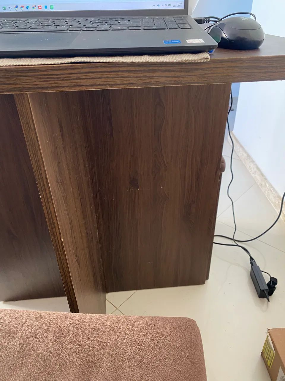 Mesa de Jantar com 4 Bancos Baú - Excelente Estado - Foto 3