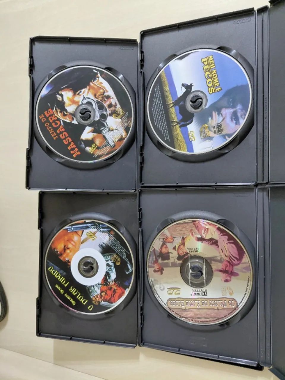 Coleção DVDs Western - O Dólar Furado, Tempo de Massacre, Meu nome é Pecos e +1 - Foto 2