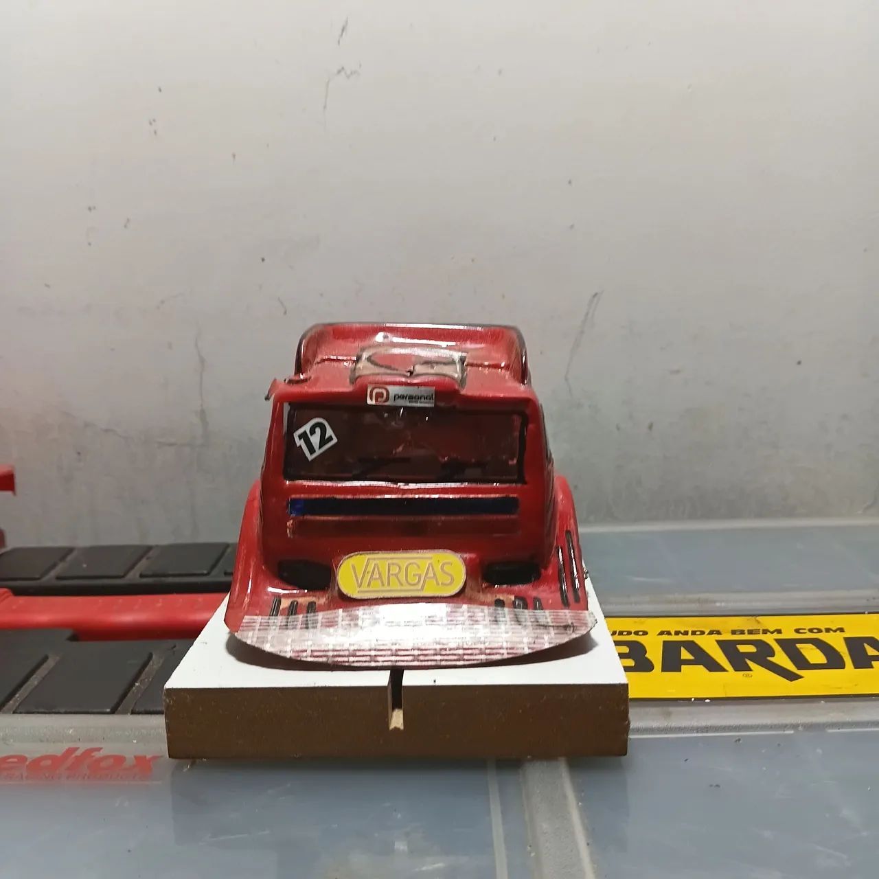 Autorama   caminhao 1:24 com motor motor 32k - Foto 2