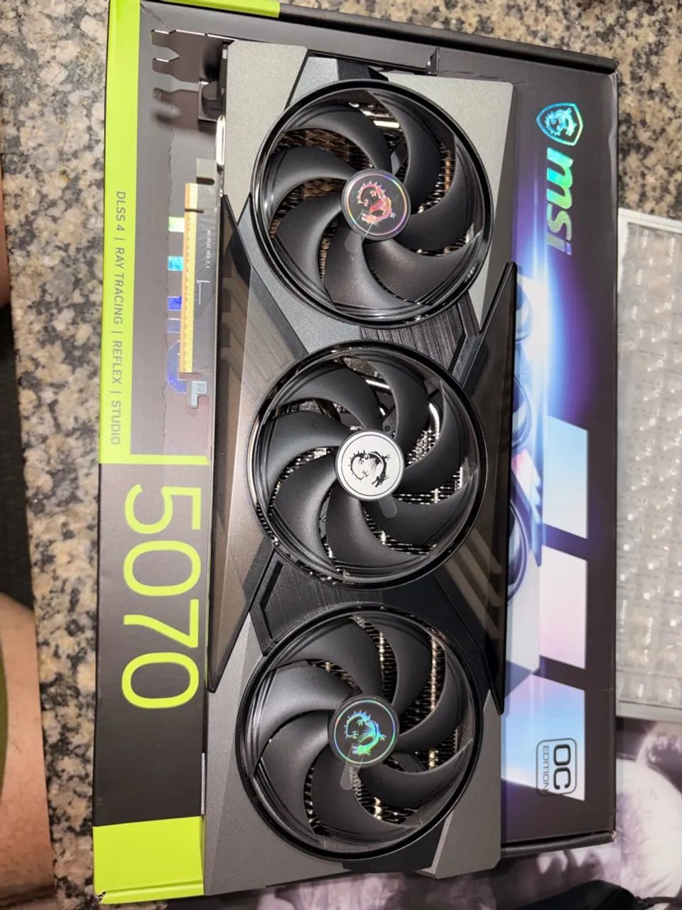 RTX 5070 Gaming Trio - Foto 2