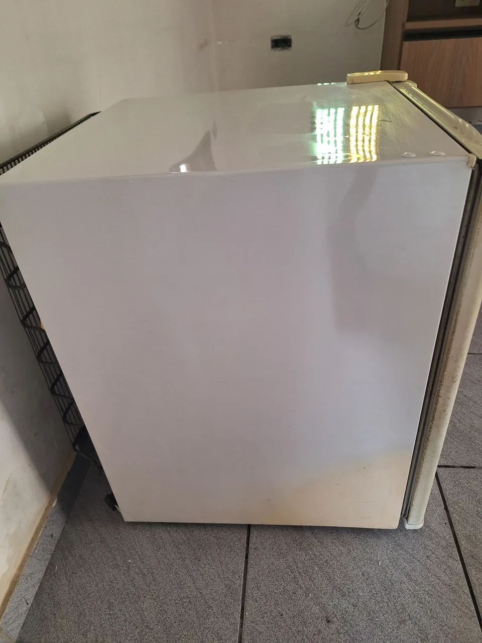 Vendo geladeira e frigobar consul  - Foto 5