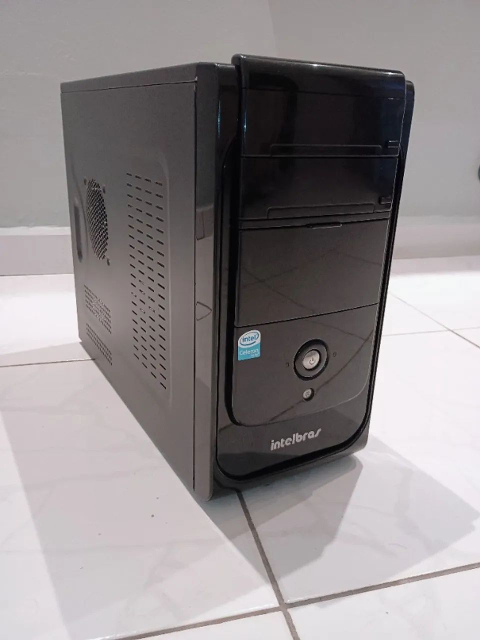 PC Completo com SSD 250 GB e 8 GB RAM - Pronto para Uso