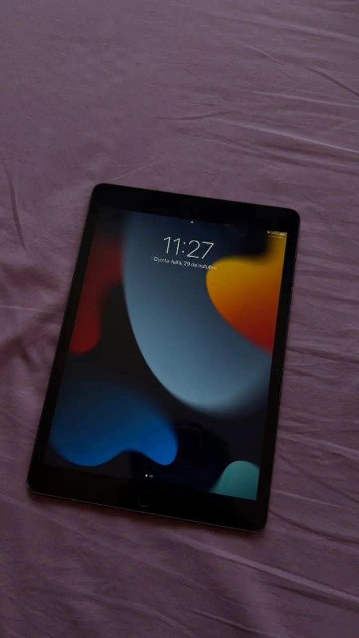 IPad 9 + teclado + caneta + capinha