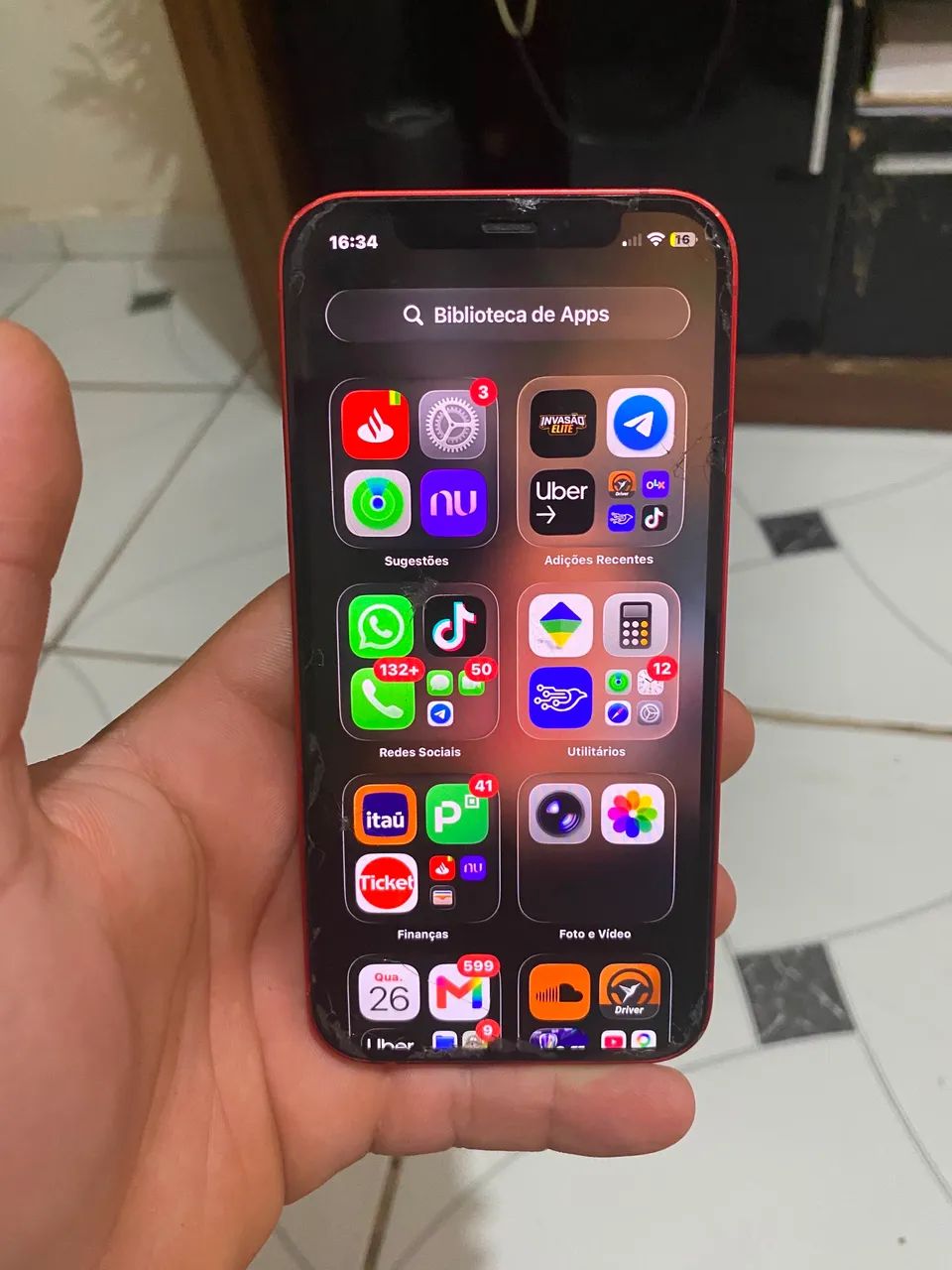 iPhone 12 red 