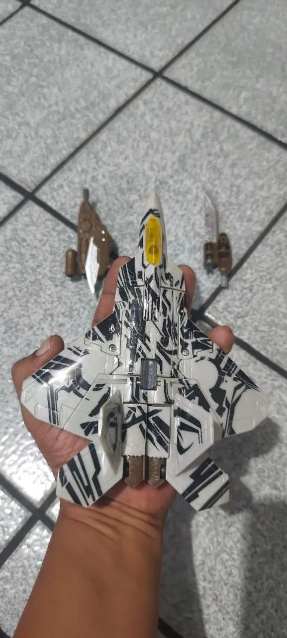 Transformers Starscream Black Mamba  - Foto 4