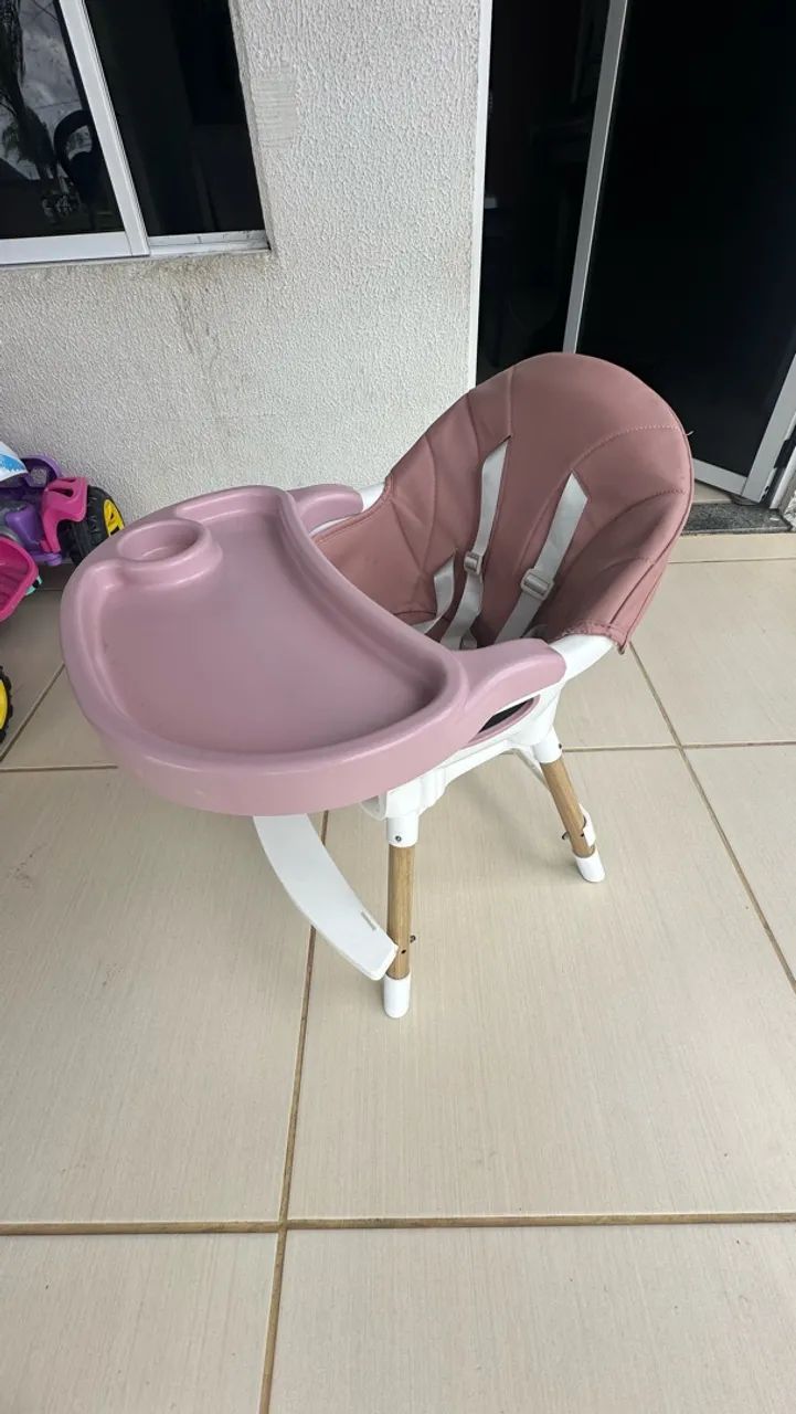 Cadeira de alimentação acolchoada 