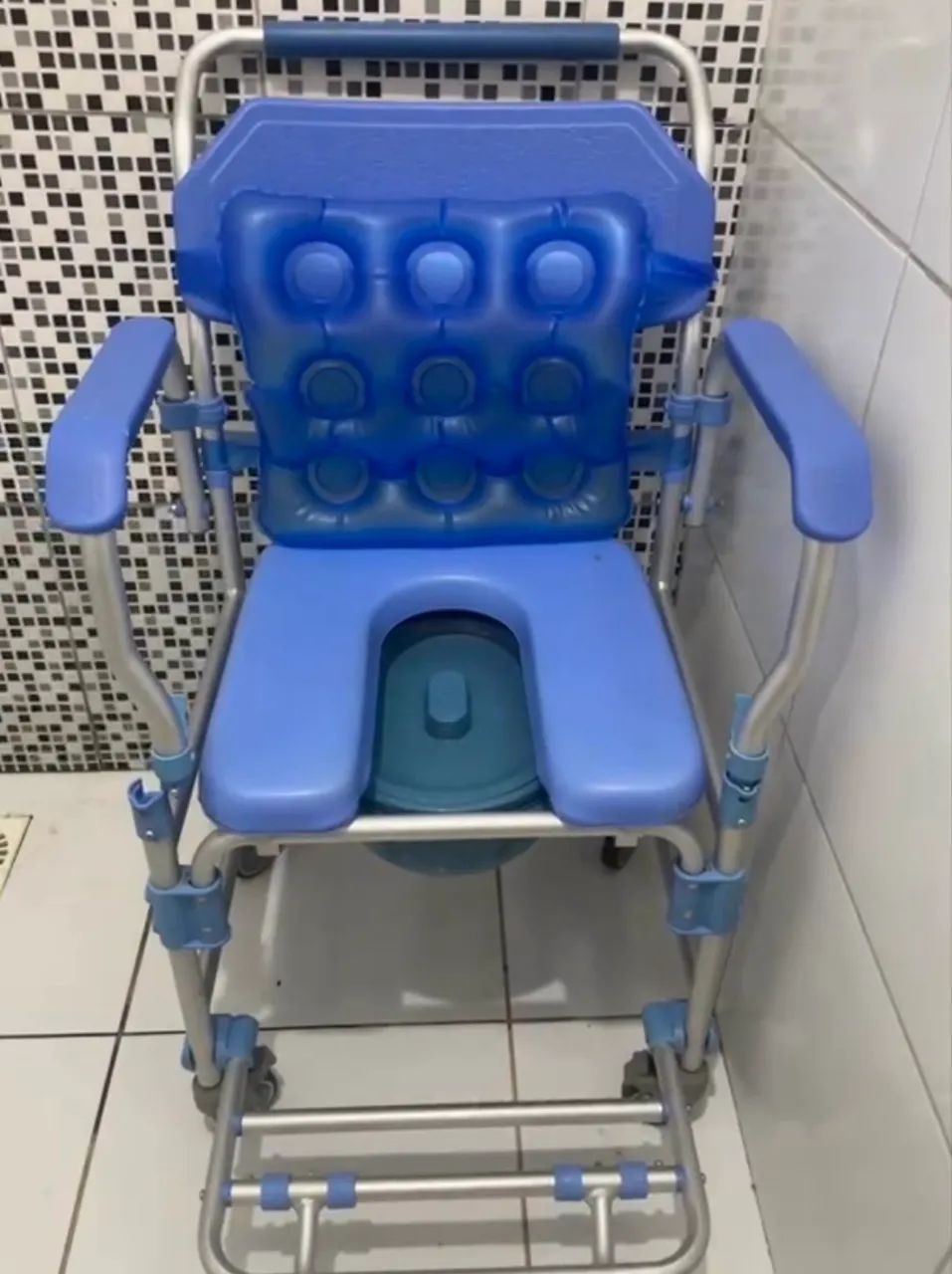 Cadeira de banho  - Foto 2