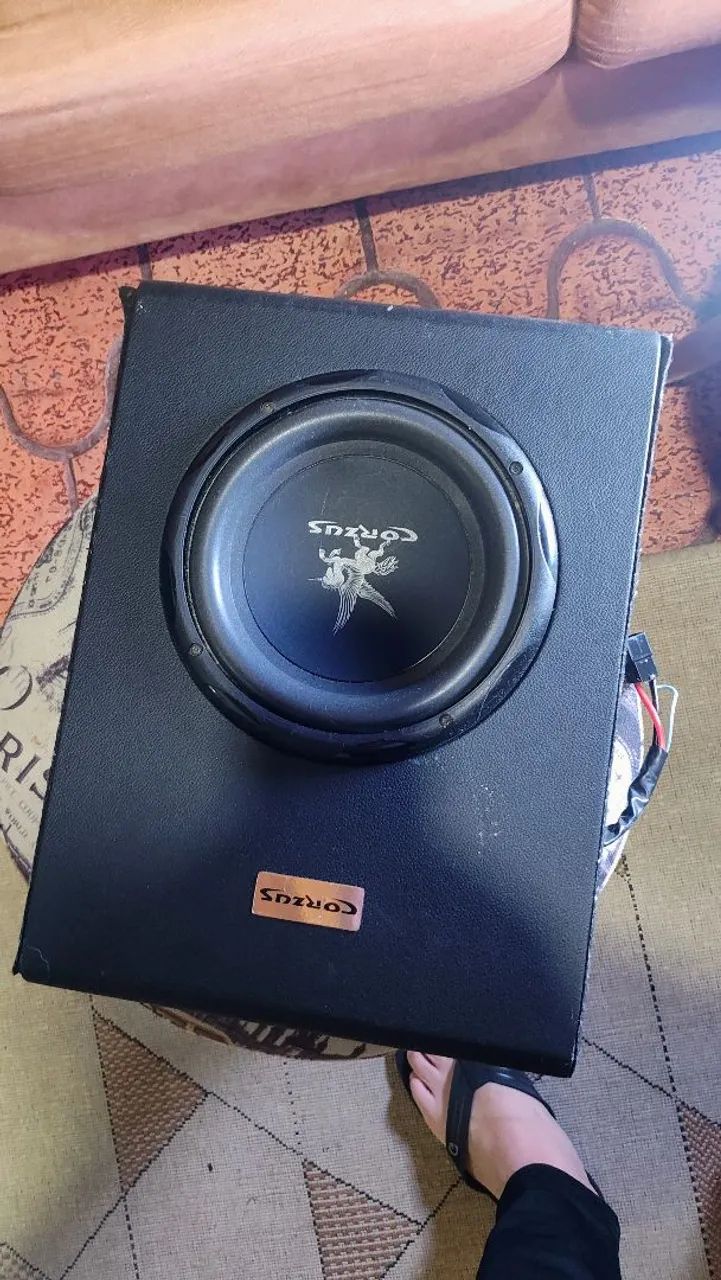 Multimídia Toyota acompanha módulo JBL e caixa de som - Foto 4