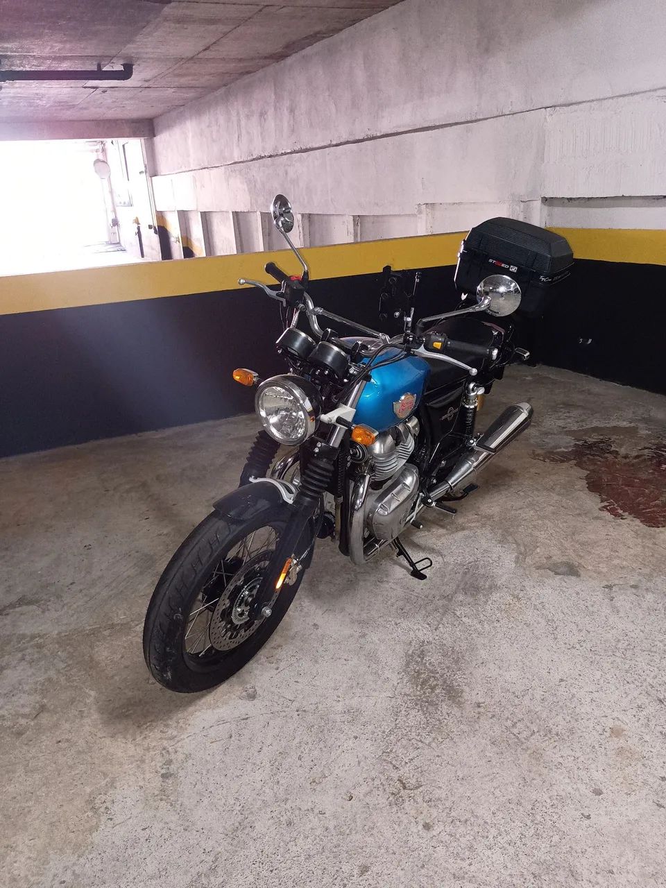 Interceptor 650 Azul 2023/2024 - Foto 5