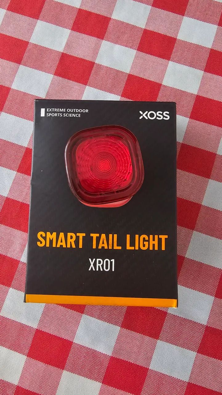 Lanterna xoos XR01
