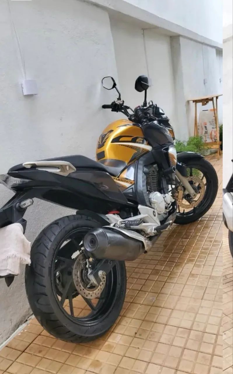 CB250 TWISTER  - Foto 2
