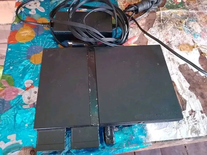 Playstation2  - Foto 2
