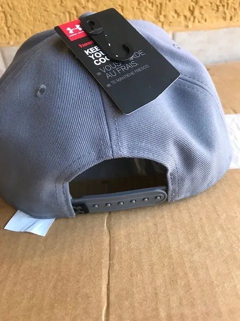 BONÉ UNDER ARMOUR UA FLAT FIT - SNAPBACK - Foto 4